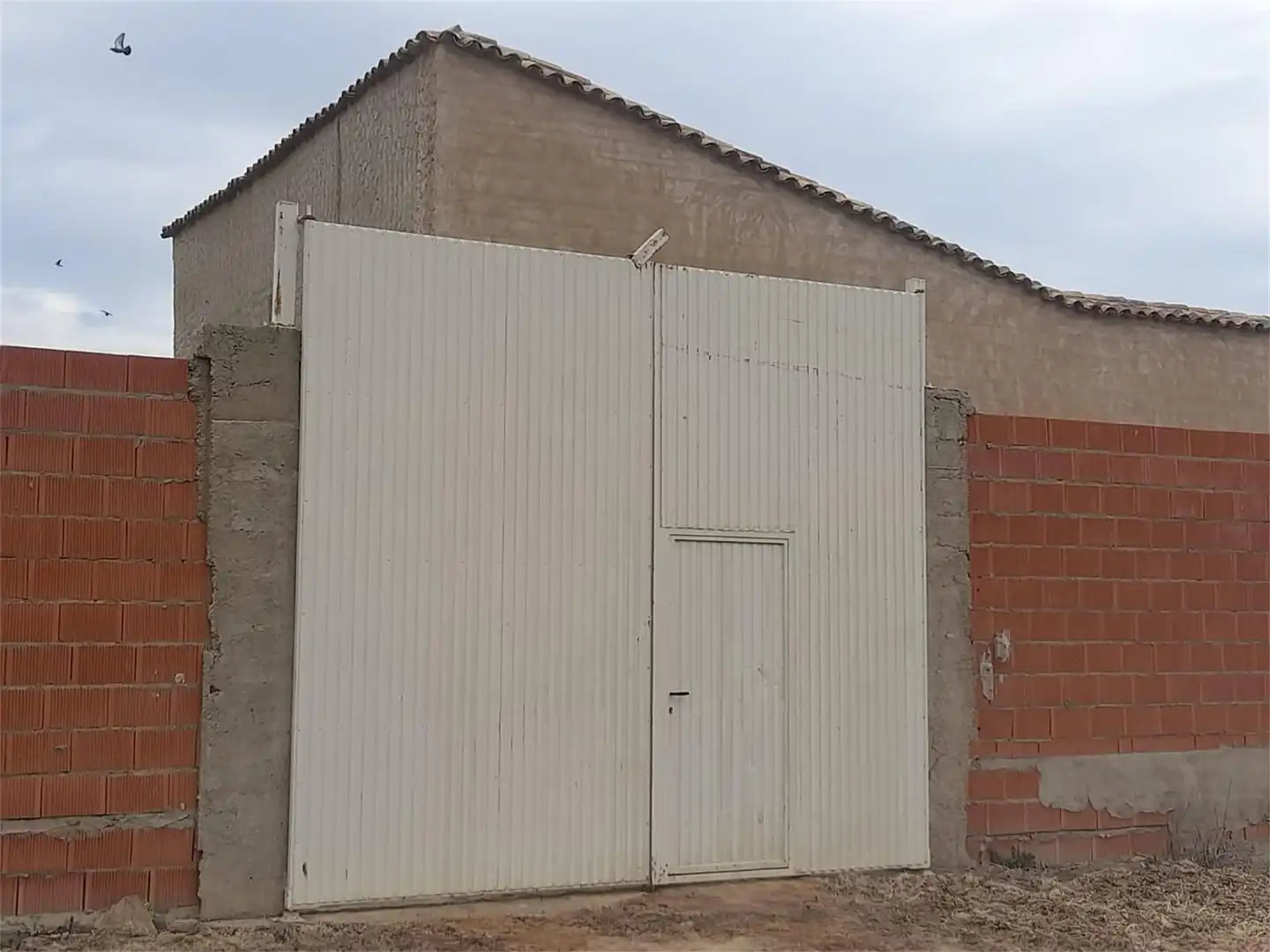 Vista exterior de Terreno en venta en Bolaños de Campos