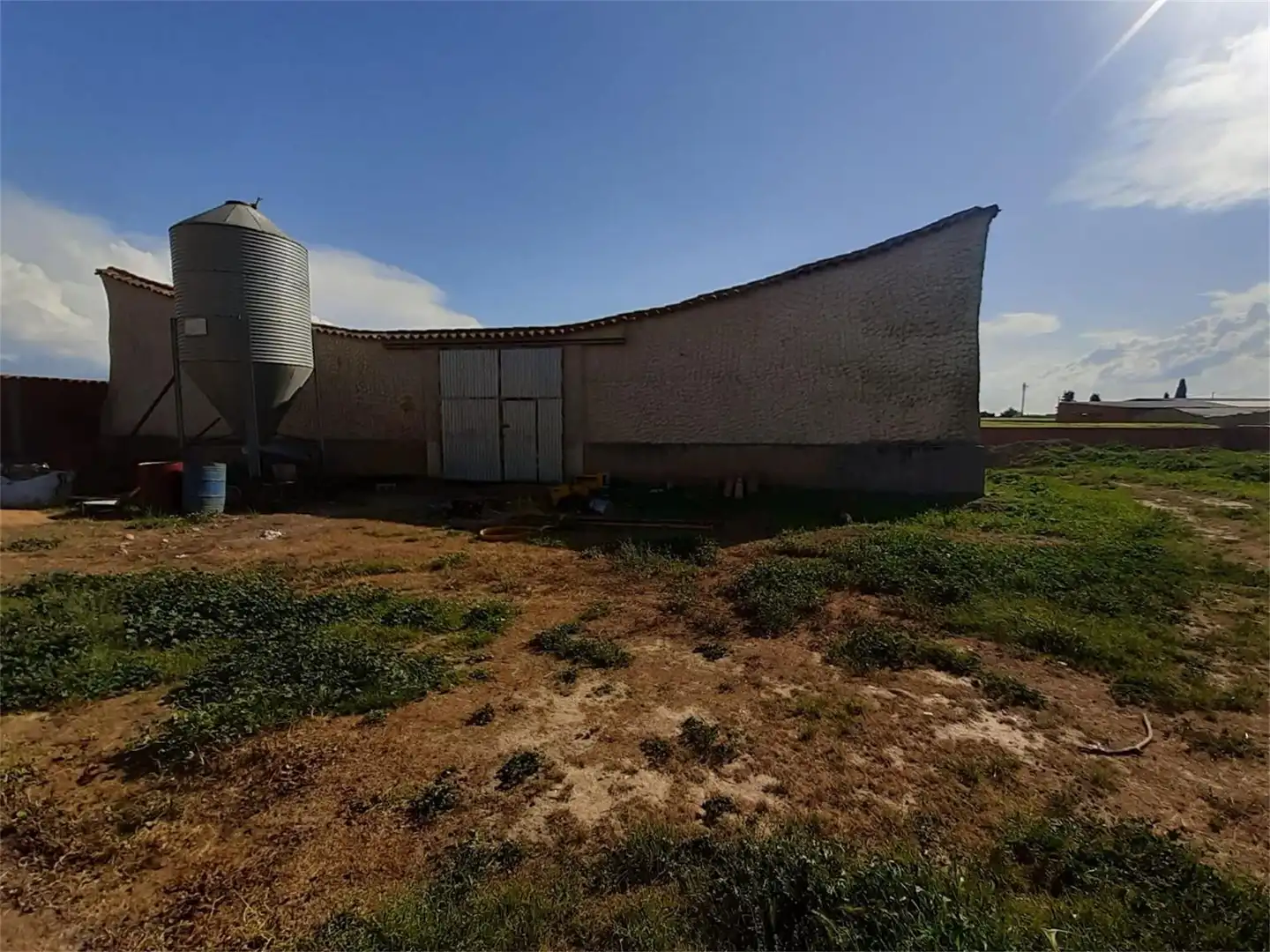 Vista exterior de Terreno en venta en Bolaños de Campos