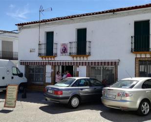 Casa adosada en venda en El Castillo de las Guardas amb Aire condicionat, Terrassa i Traster