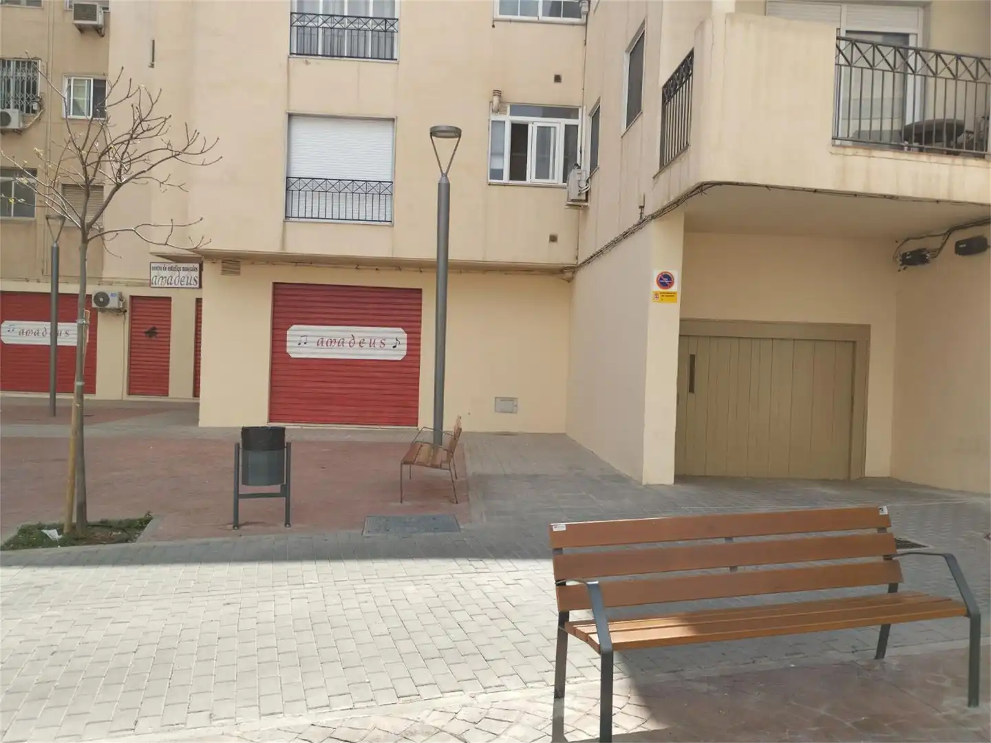 Außenansicht von Garage zur Miete in Almería