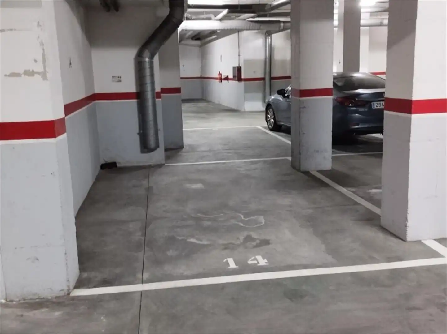 Parkplatz von Garage zur Miete in Almería