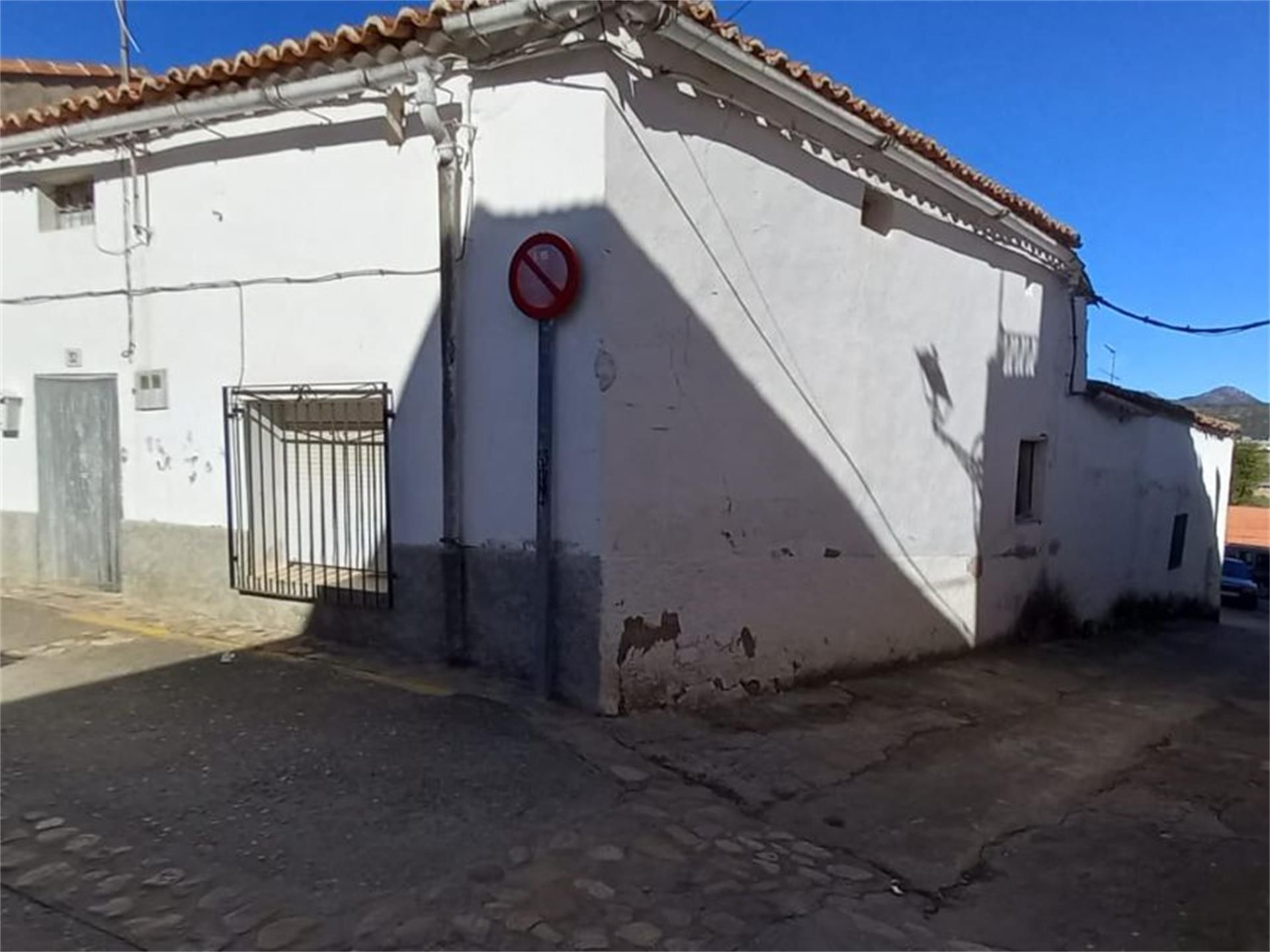 Vista exterior de Casa o xalet en venda en Alía