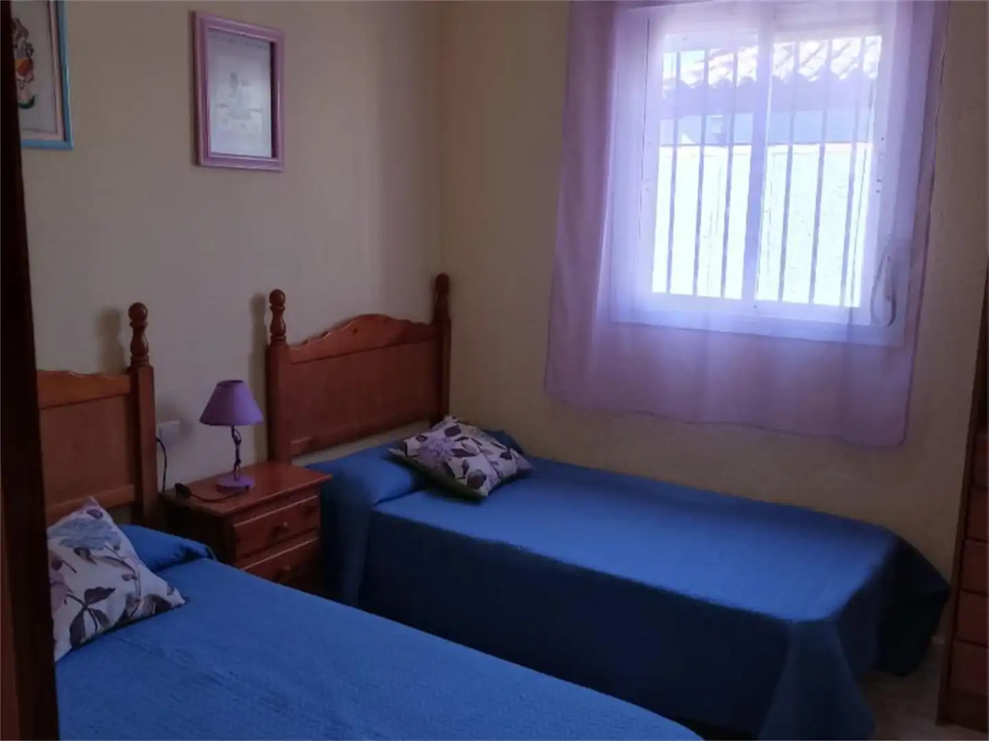 Piso de alquiler en Carretera de la Barrosa, 2.5, Los Gallos Habitación de Piso de alquiler en Chiclana de la Frontera con Aire acondicionado, Calefacción y Jardín privado