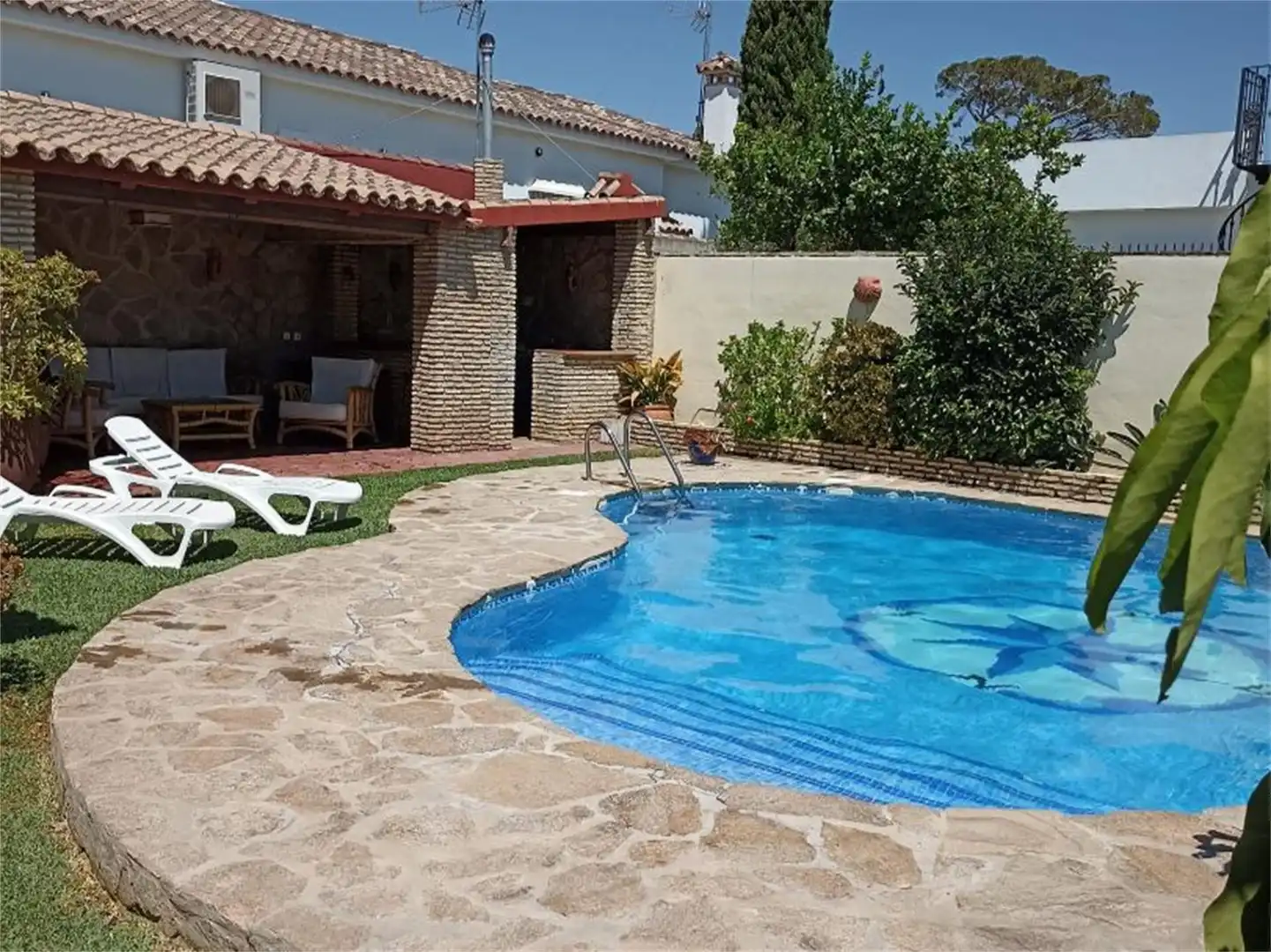 Piso de alquiler en Carretera de la Barrosa, 2.5, Los Gallos Piscina de Piso de alquiler en Chiclana de la Frontera con Aire acondicionado, Calefacción y Jardín privado