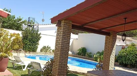 Foto 5 de Piso de alquiler en Carretera de la Barrosa, 2.5, Los Gallos, Chiclana de la Frontera