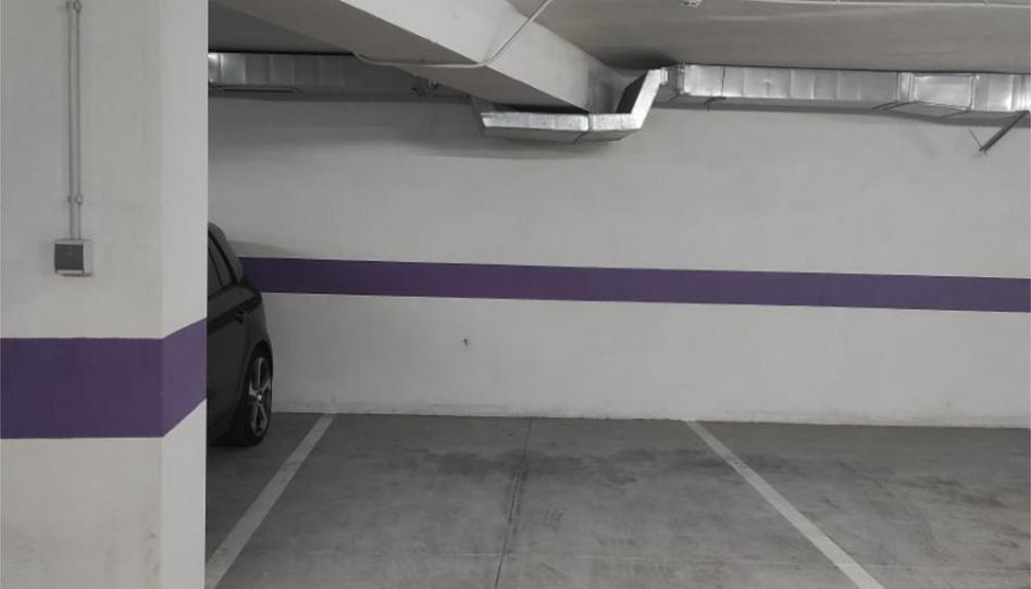 Garaje en venta en Rúa Manzanares, 130, Santa Uxía de Ribeira, A Coruña - imagen 1 Foto 1 de Garaje en venta en Rúa Manzanares, 130, Santa Uxía de Ribeira, A Coruña