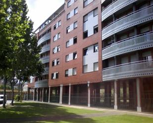 Vista exterior de Apartament en venda en  Logroño