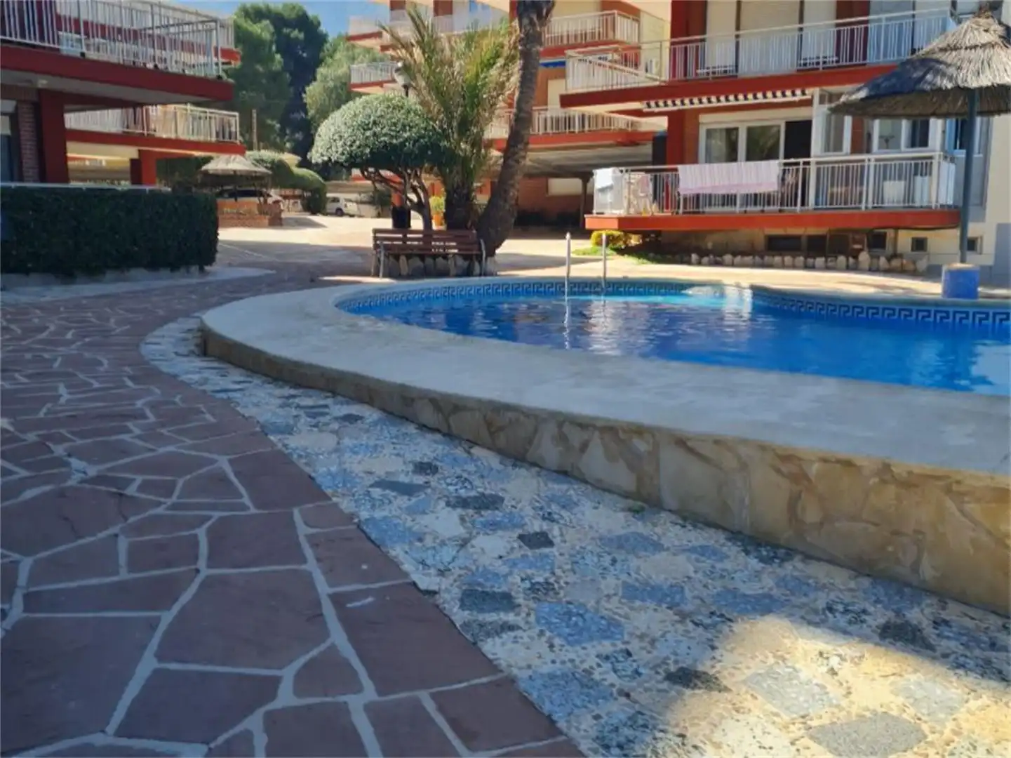 Apartamento de alquiler en Cami Ample, 19, Las Rotas / Les Rotes Piscina de Apartamento de alquiler en Dénia con Calefacción, Terraza y Piscina