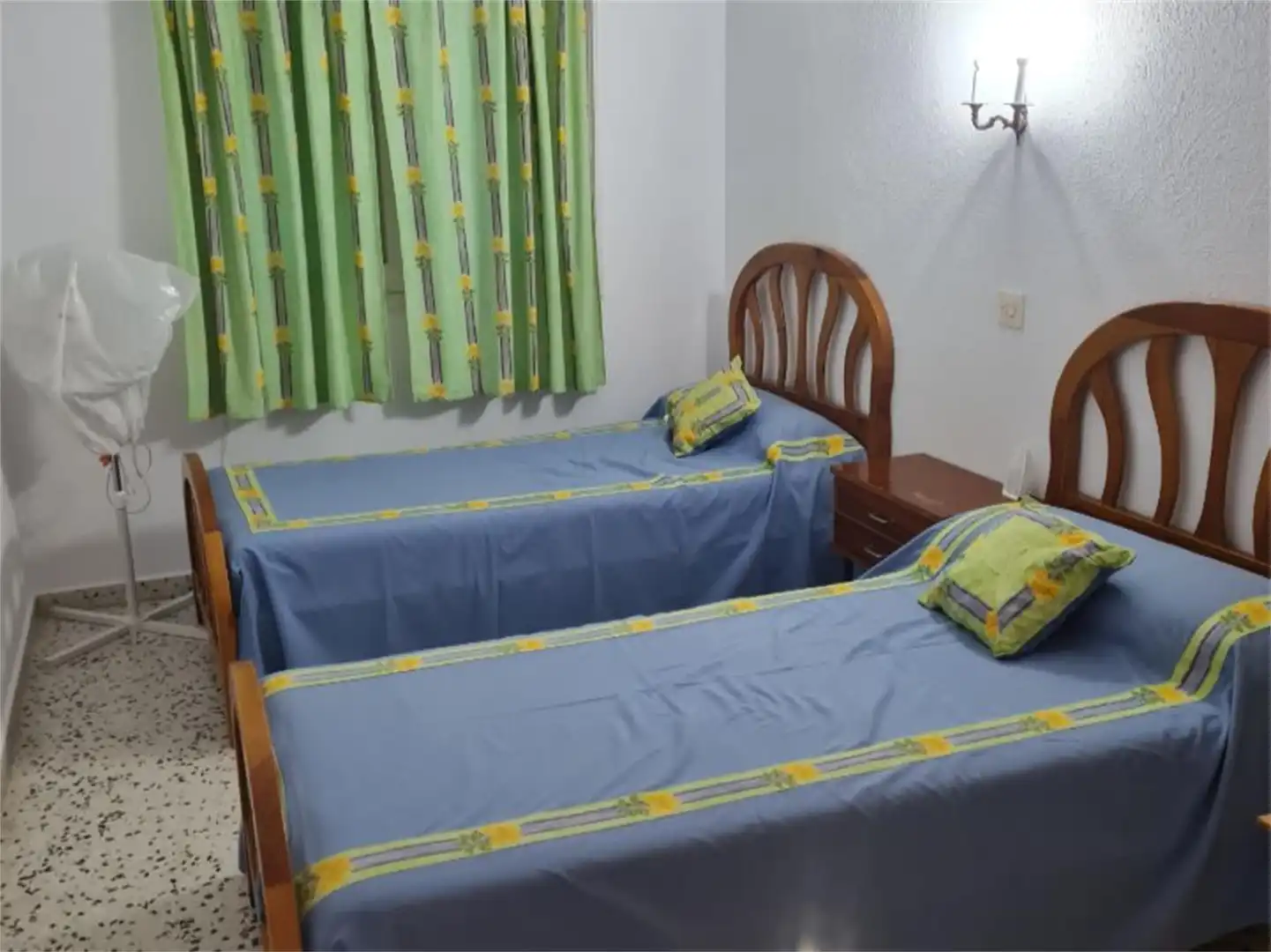 Apartamento de alquiler en Cami Ample, 19, Las Rotas / Les Rotes Habitación de Apartamento de alquiler en Dénia con Calefacción, Terraza y Piscina