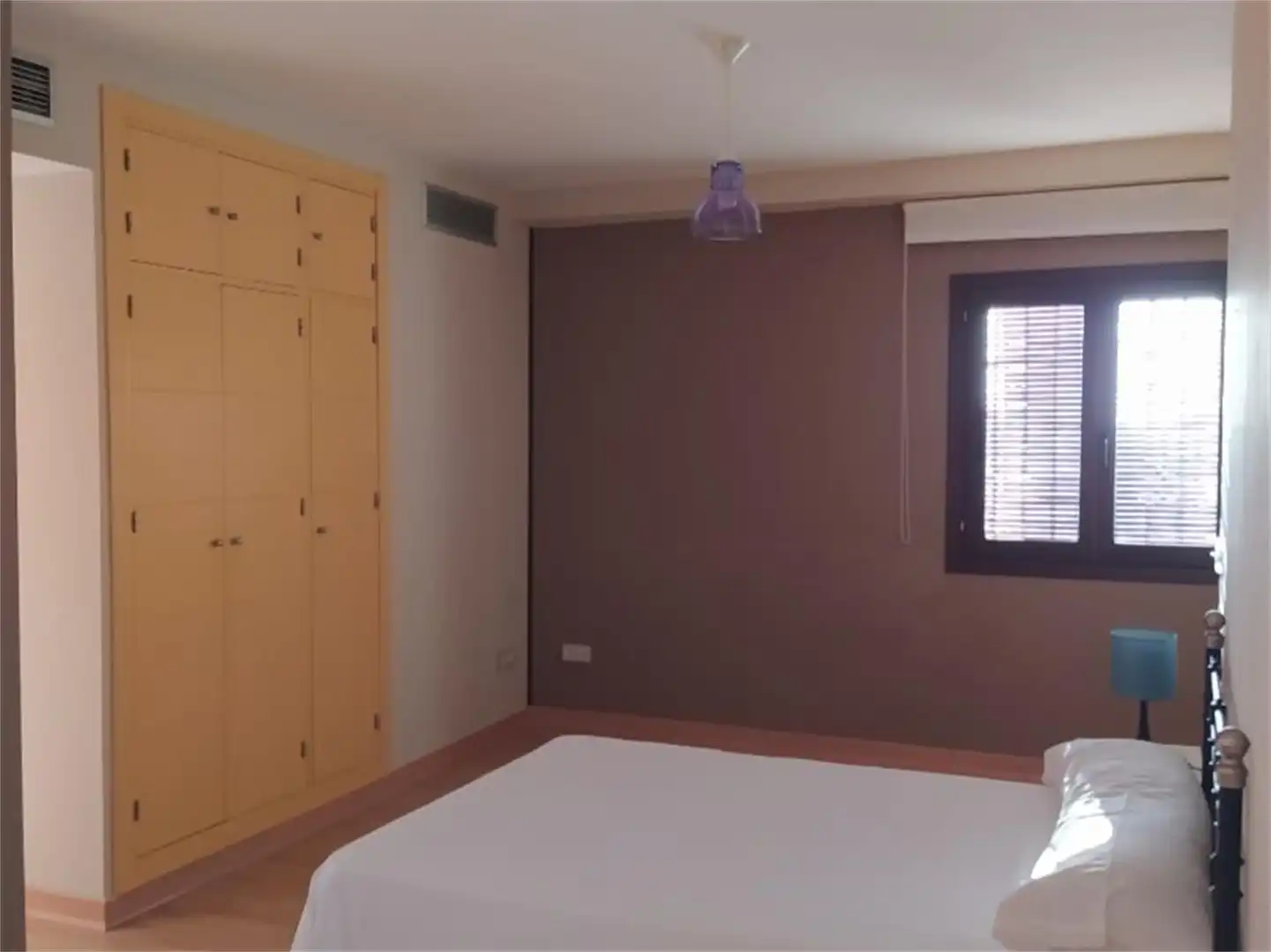 Local en venta en Avenida España, 139, Castilblanco de los Arroyos Habitación de Local en venta en Castilblanco de los Arroyos con Aire acondicionado, Calefacción y Parquet