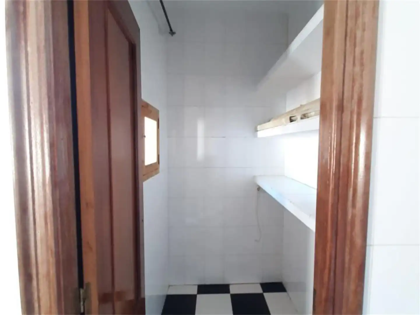 Piso en venta en JV-6301, 47, Puente de Génave Baño de Piso en venta en Puente de Génave con Aire acondicionado, Terraza y Trastero
