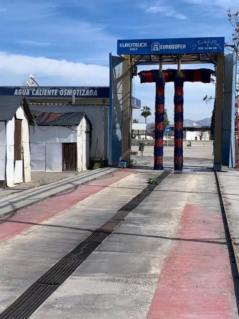 Außenansicht von Geschaftsraum zur Miete in Moraleda de Zafayona mit Klimaanlage und Heizung