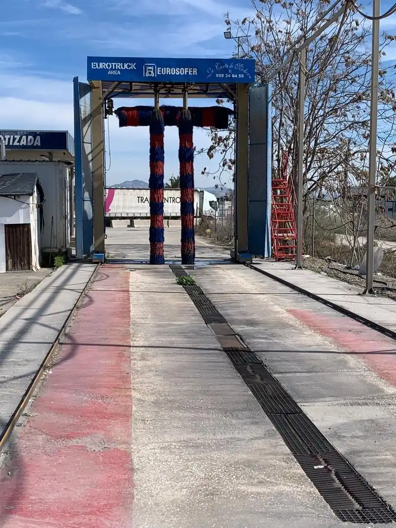 Parkplatz von Geschaftsraum zur Miete in Moraleda de Zafayona mit Klimaanlage und Heizung