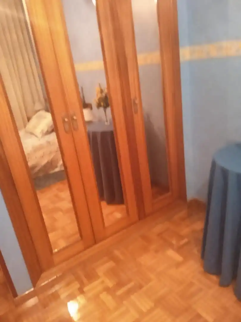 Habitación de Piso en venta en Cangas del Narcea con Calefacción, Terraza y Trastero