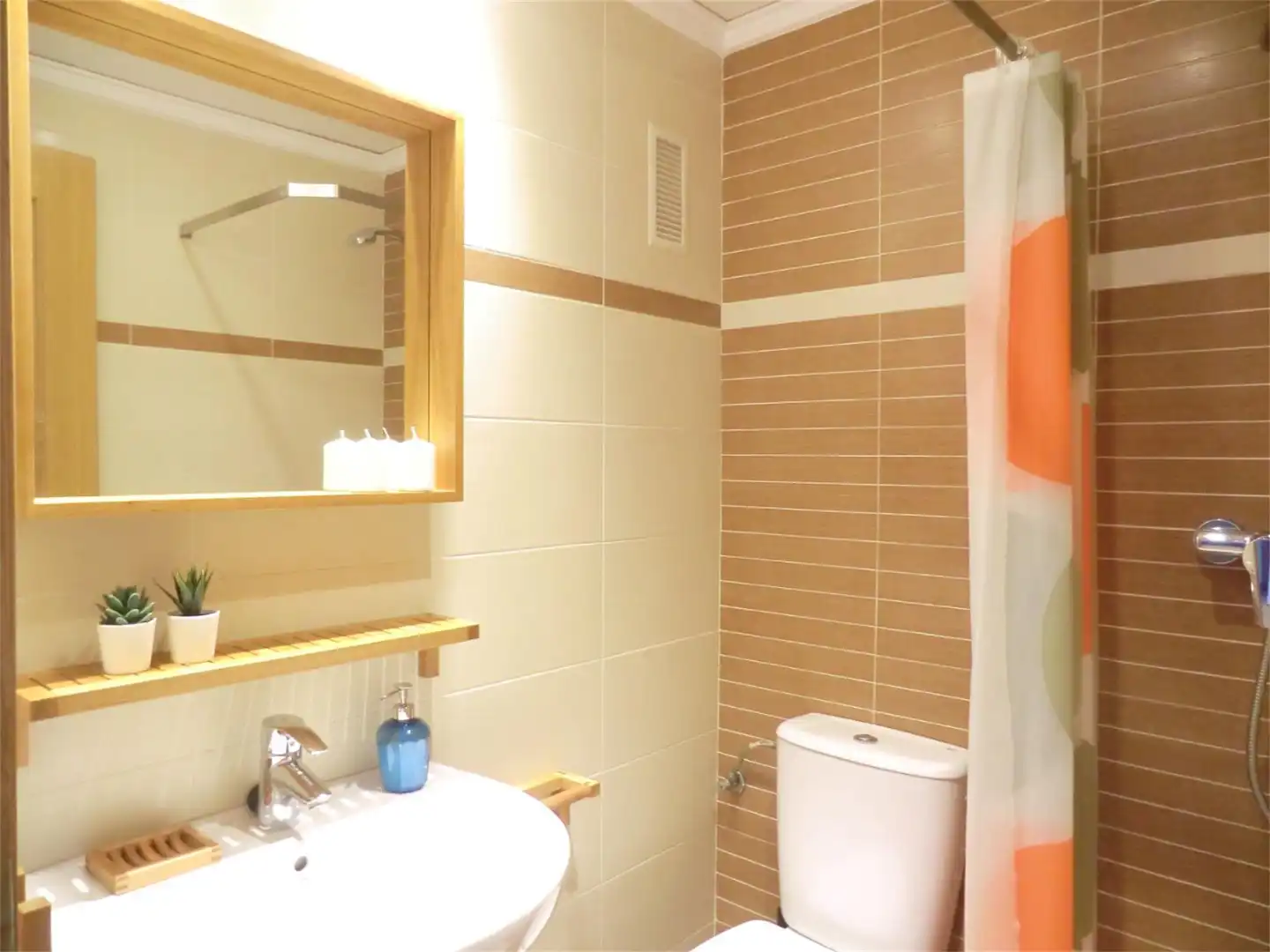Apartament de lloguer a Carrer Roger de Lauria, 77, Daimús