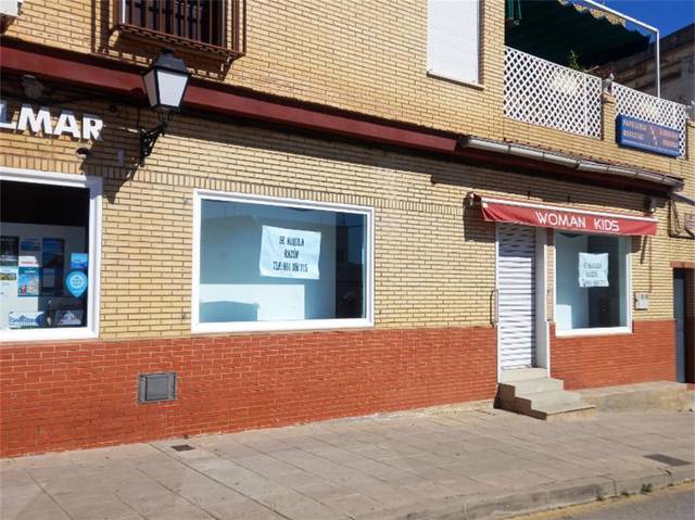 Local comercial en Alquiler en Avenida 1 de Mayo, 5A en Gerena