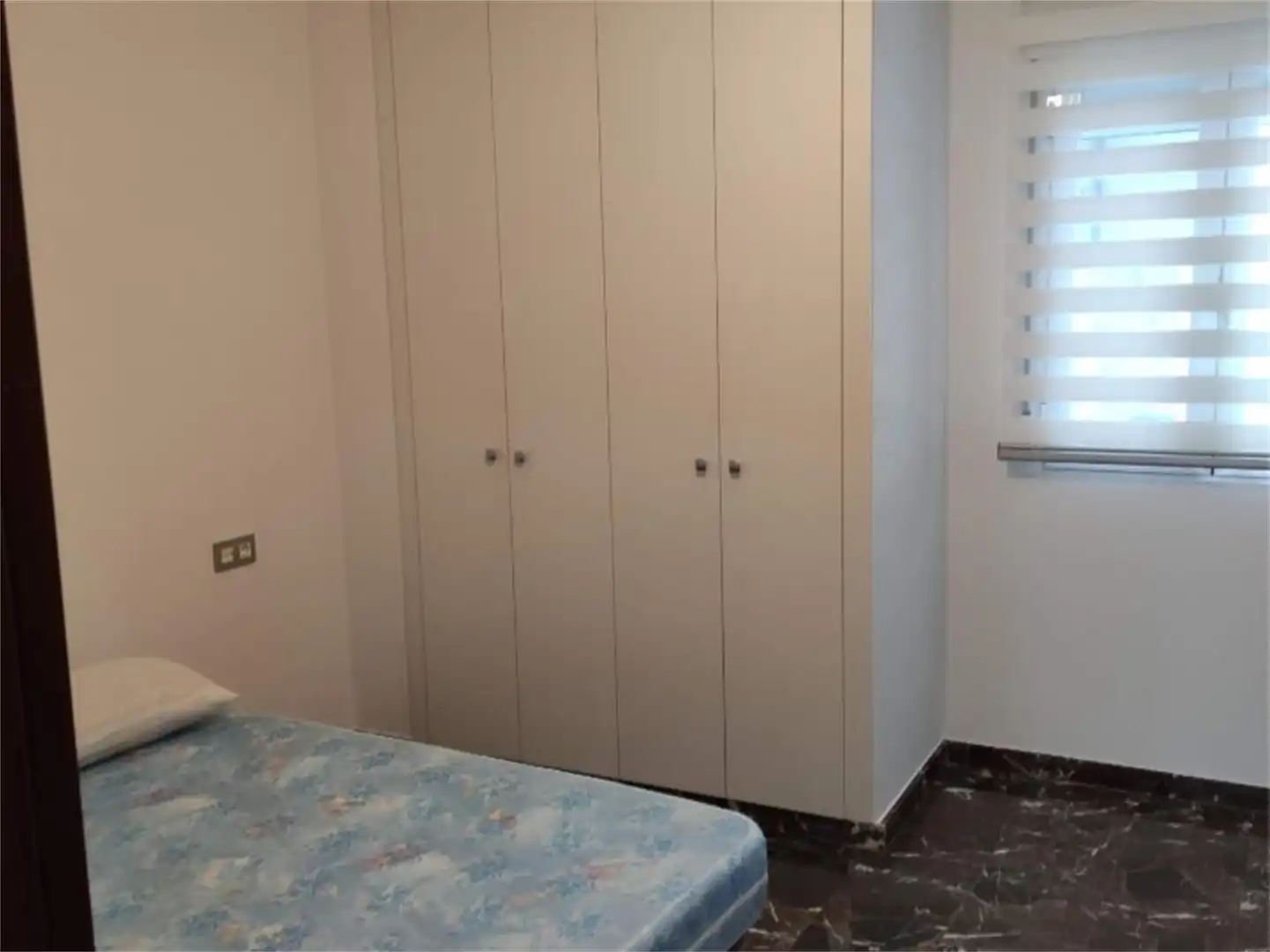 Pis en venda a Calle Jerónimo Santa Fe, 18, San José Dormitori de Pis en venda en Lorca amb Aire condicionat