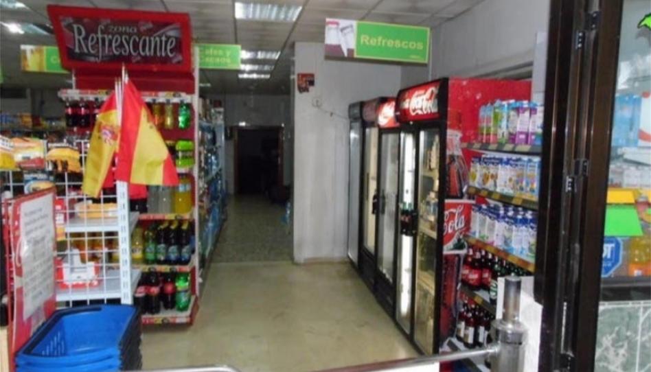 Planta baja for sale in Calle Decano Pedro Navarrete, 1, La Carihuela - Los Nidos, Málaga - image 1 Photo 1 of Planta baja for sale in Calle Decano Pedro Navarrete, 1, La Carihuela - Los Nidos, Málaga