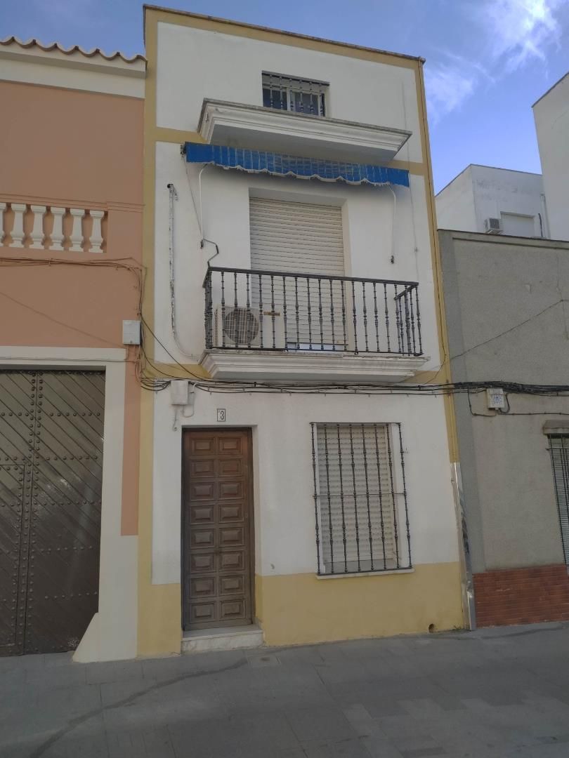 Exterior view of Duplex for sale in Villanueva de la Serena  with Air Conditioner, Terrace and Balcony