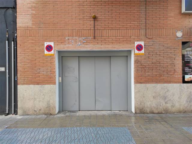 Garaje en Venta en Avinguda del Port, 132 en Camí Fondo
