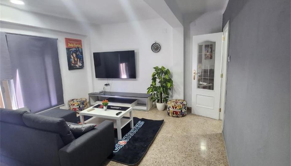 Piso para compartir en Carrer del Poeta Mas y Ros, 7, L'Amistat, Valencia Capital - imagen 1 Foto 1 de Piso para compartir en Carrer del Poeta Mas y Ros, 7, L'Amistat, Valencia Capital