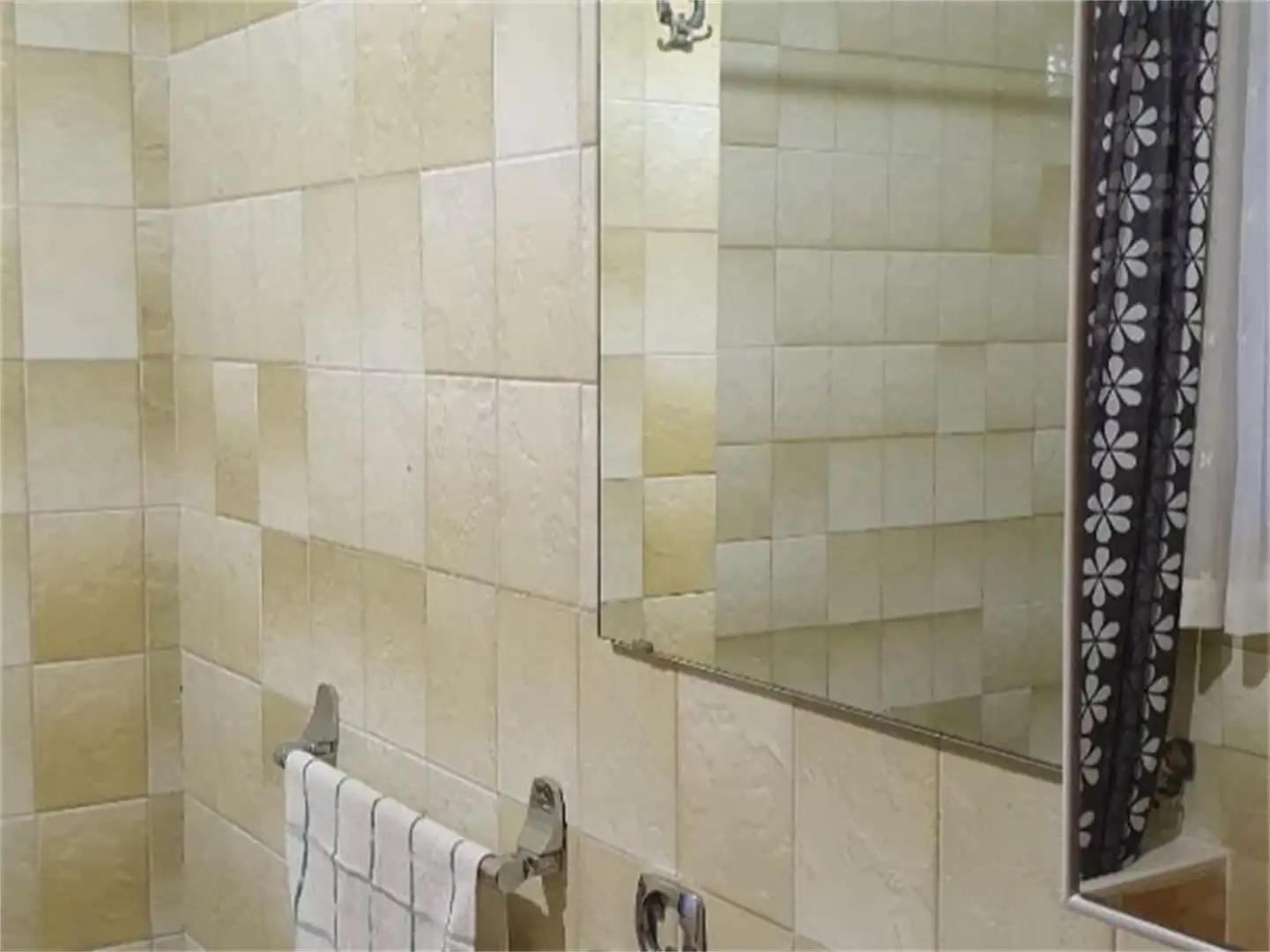 Flat for rent in Rúa Anduriñas, 5, A Milagrosa Bathroom of Flat for rent in Lugo with Heating, Parquet flooring and Furnished