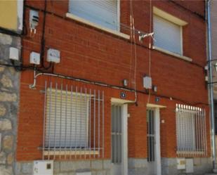 Vista exterior de Casa adosada en venda en Cenicientos