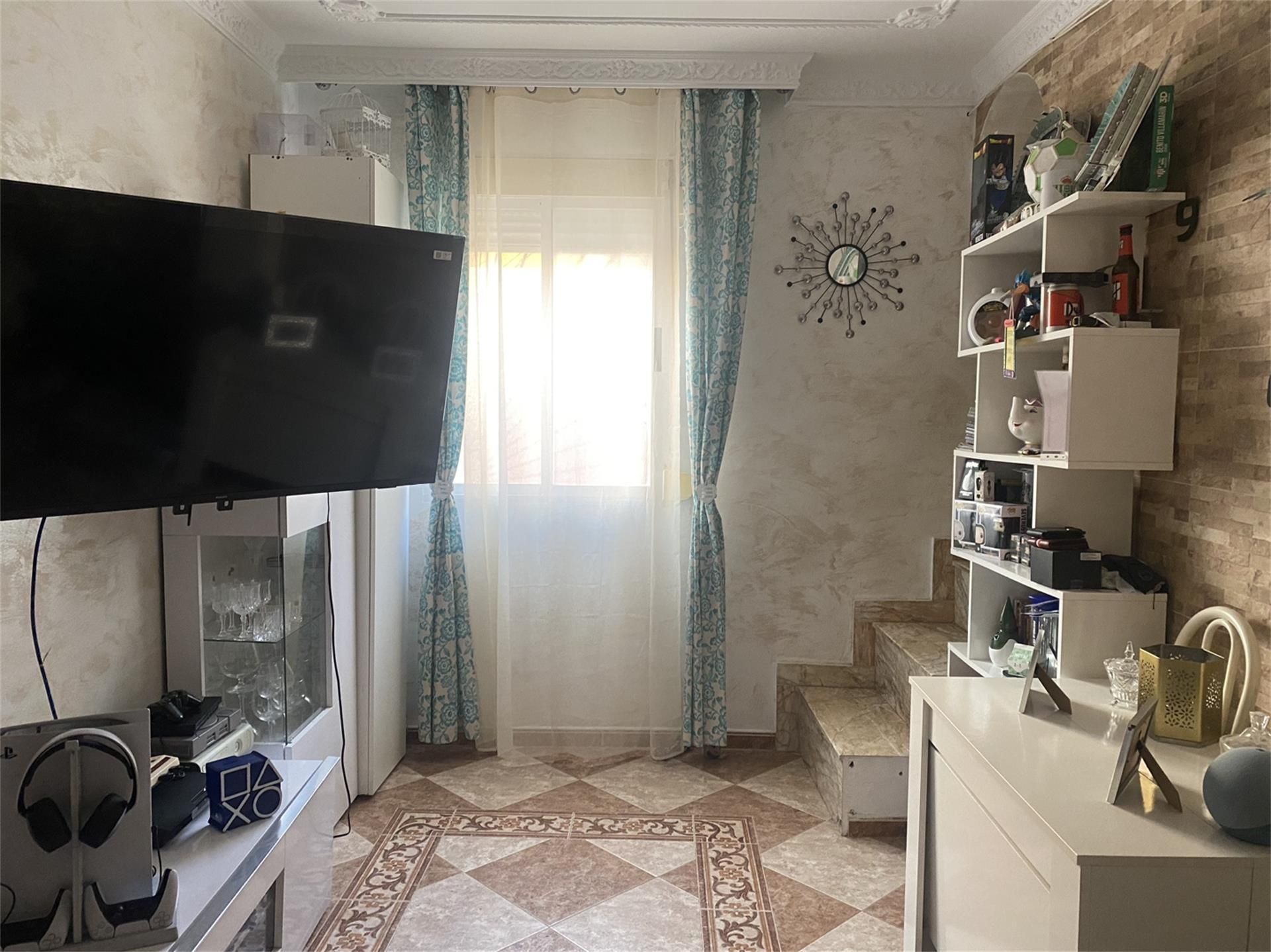 Sala d'estar de Dúplex en venda en  Ceuta Capital amb Aire condicionat, Terrassa i Traster