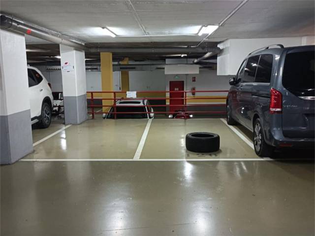 Garaje en Alquiler en Carrer de París, 123 en L'Antiga Esquerra de l'Eixample