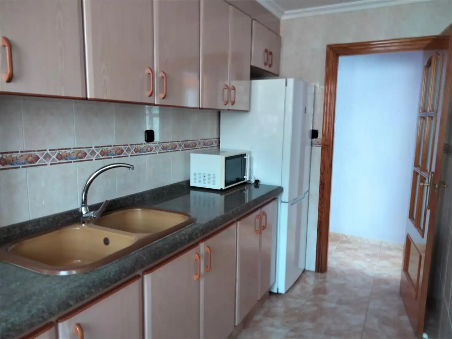 Piso de alquiler en Avinguda el Racó, 4, Sant Antoni Cocina de Piso de alquiler en Cullera con Aire acondicionado, Calefacción y Terraza