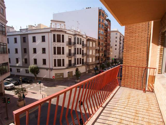 Piso en venta en avinguda de casalduch,  de castel