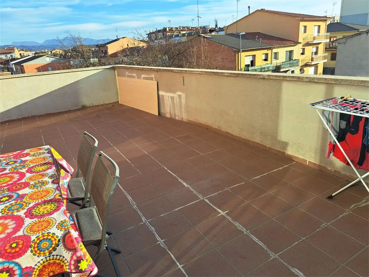 Piso en venta en Plaça Pla dels Àlbers, 20, Manlleu Terraza de Piso en venta en Manlleu con Calefacción, Terraza y Parking comunitario
