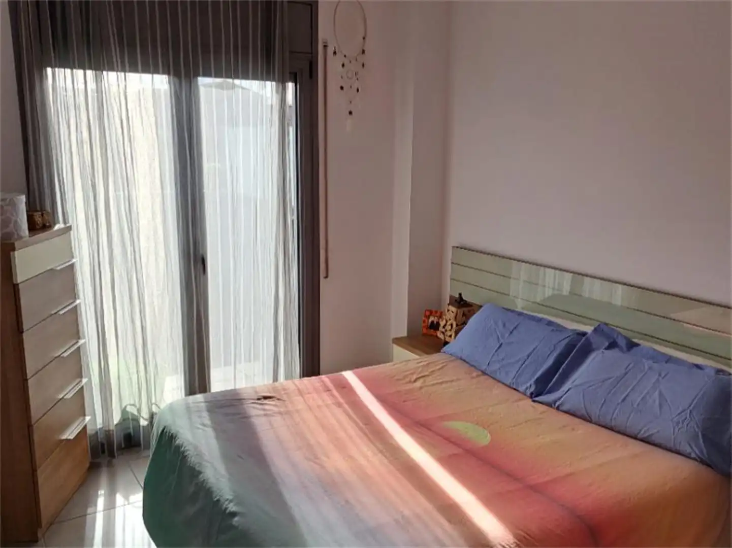 Piso en venta en Plaça Pla dels Àlbers, 20, Manlleu Habitación de Piso en venta en Manlleu con Calefacción, Terraza y Parking comunitario