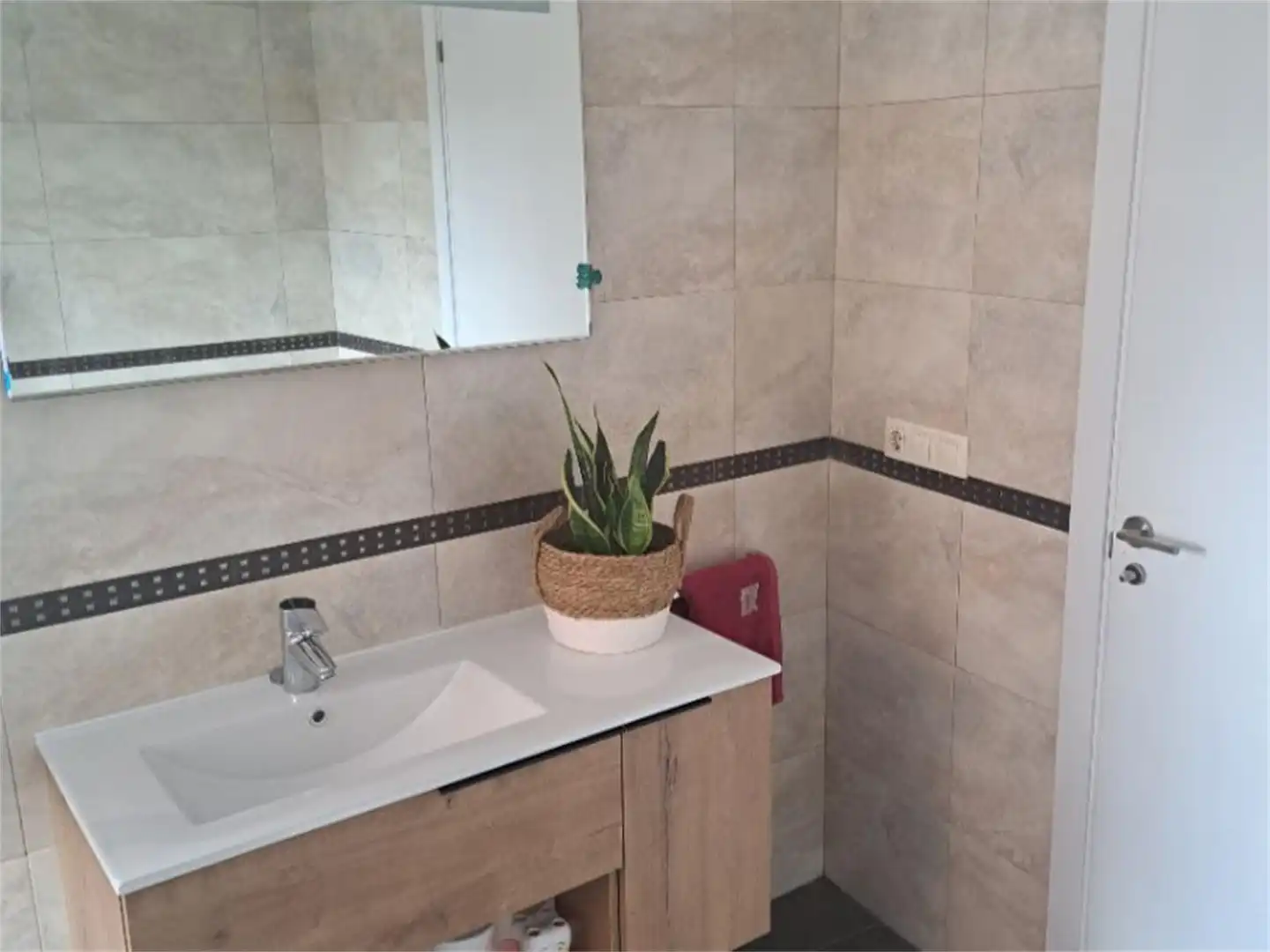 Piso en venta en Plaça Pla dels Àlbers, 20, Manlleu Baño de Piso en venta en Manlleu con Calefacción, Terraza y Parking comunitario