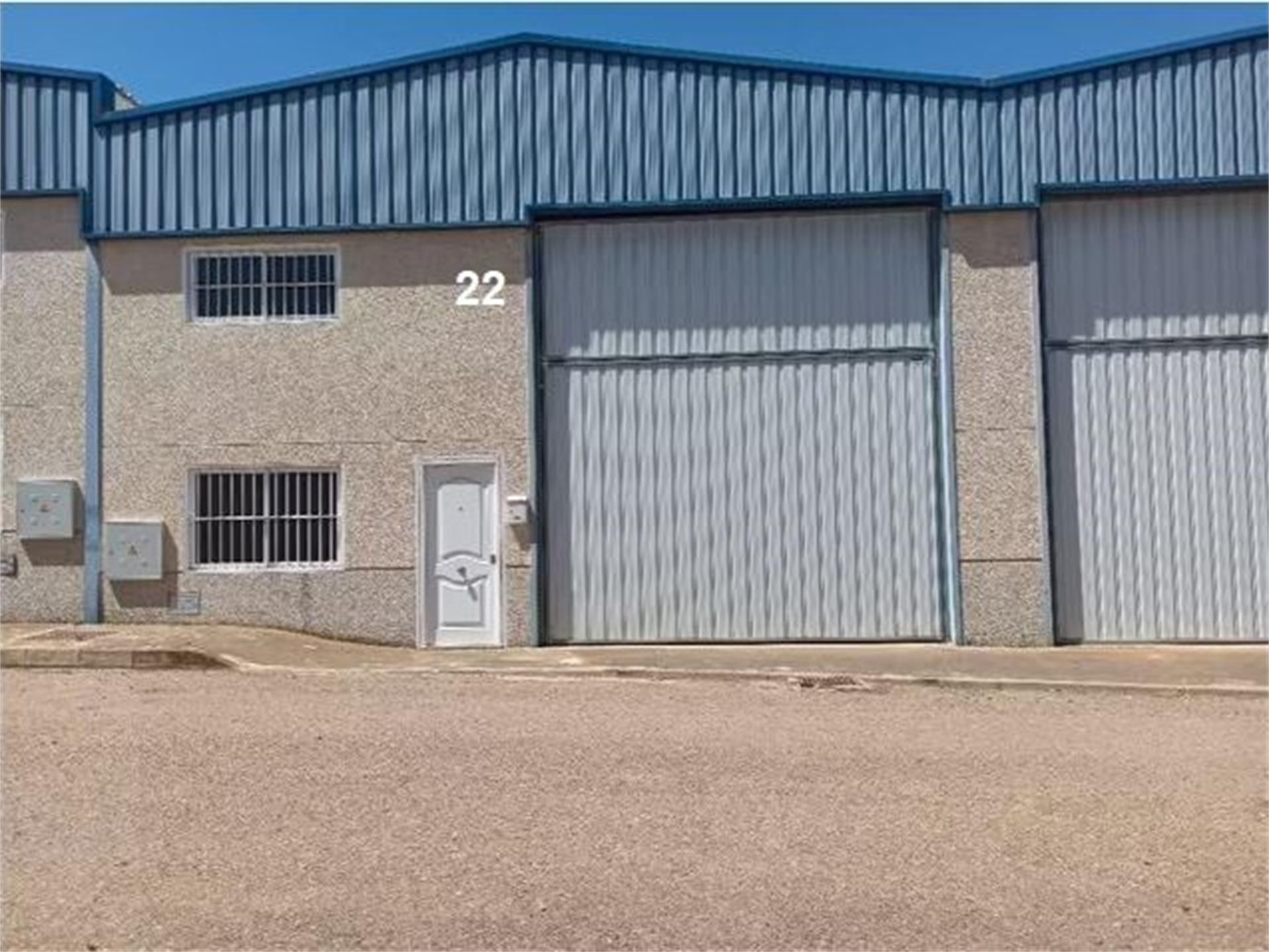 Exterior view of Industrial buildings for sale in Lobón