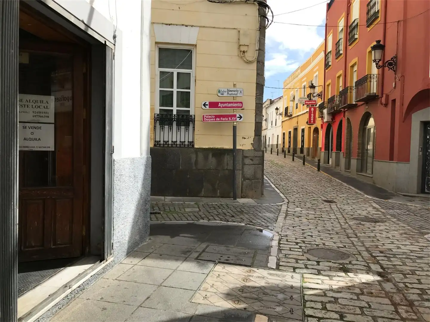 Exterior view of Commercial properties for rent in Zafra