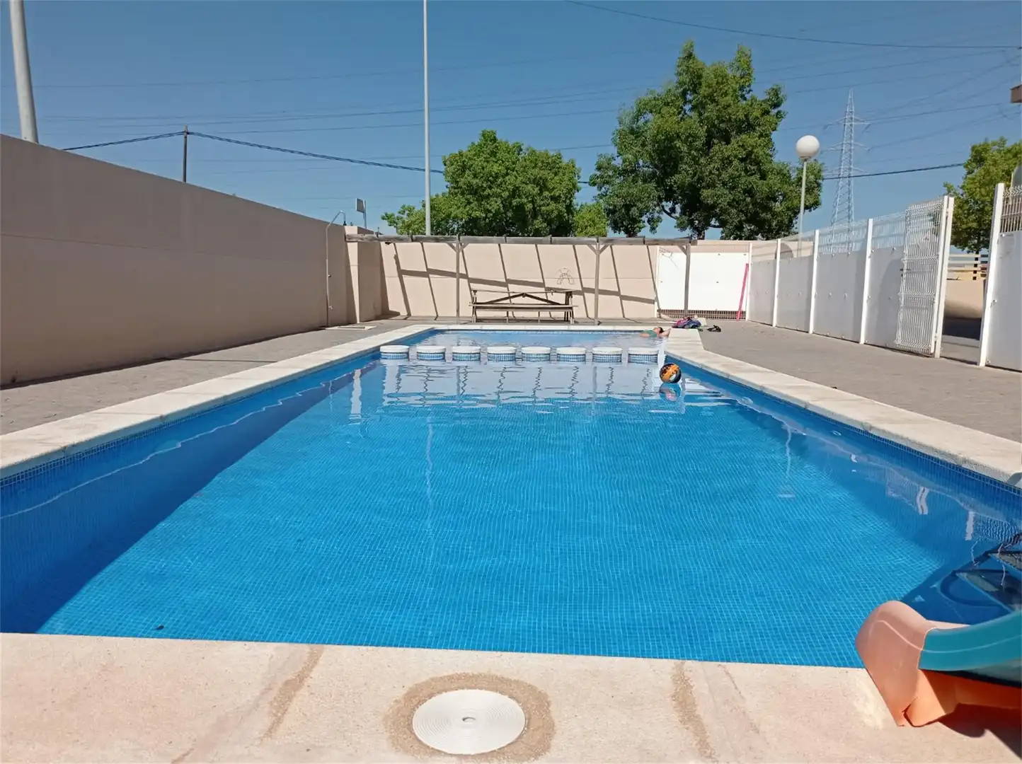 Pis en venda a Carrer del 9 D'Octubre, 93, Les Boqueres - Santa Quiteria Piscina de Pis en venda en Almazora / Almassora amb Aire condicionat, Calefacció i Jardí privat