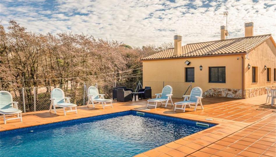 House or chalet for sale in Carrer de Sant Esteve, 251, Montbarbat, Girona - image 1 Photo 1 of House or chalet for sale in Carrer de Sant Esteve, 251, Montbarbat, Girona