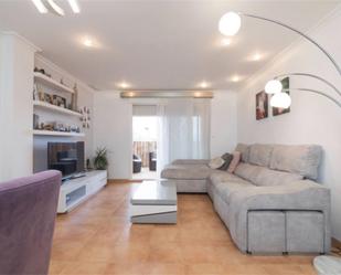 Sala d'estar de Dúplex en venda en La Romana amb Aire condicionat, Terrassa i Balcó