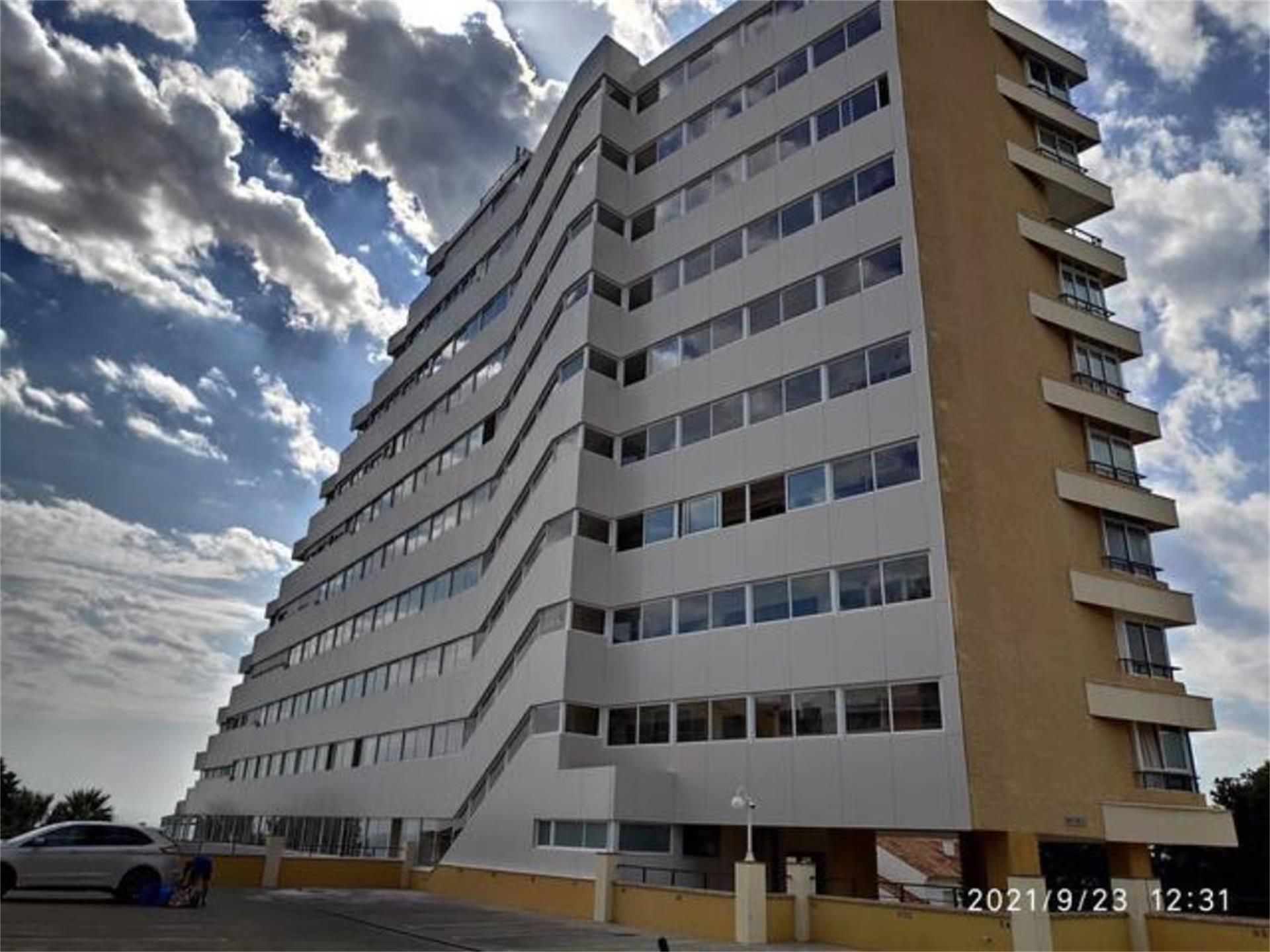 Vista exterior de Apartament de lloguer en Benalmádena amb Aire condicionat, Piscina i Moblat