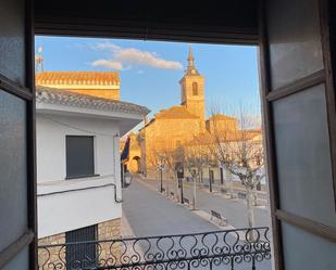 Vista exterior de Pis en venda en Lezuza amb Balcó