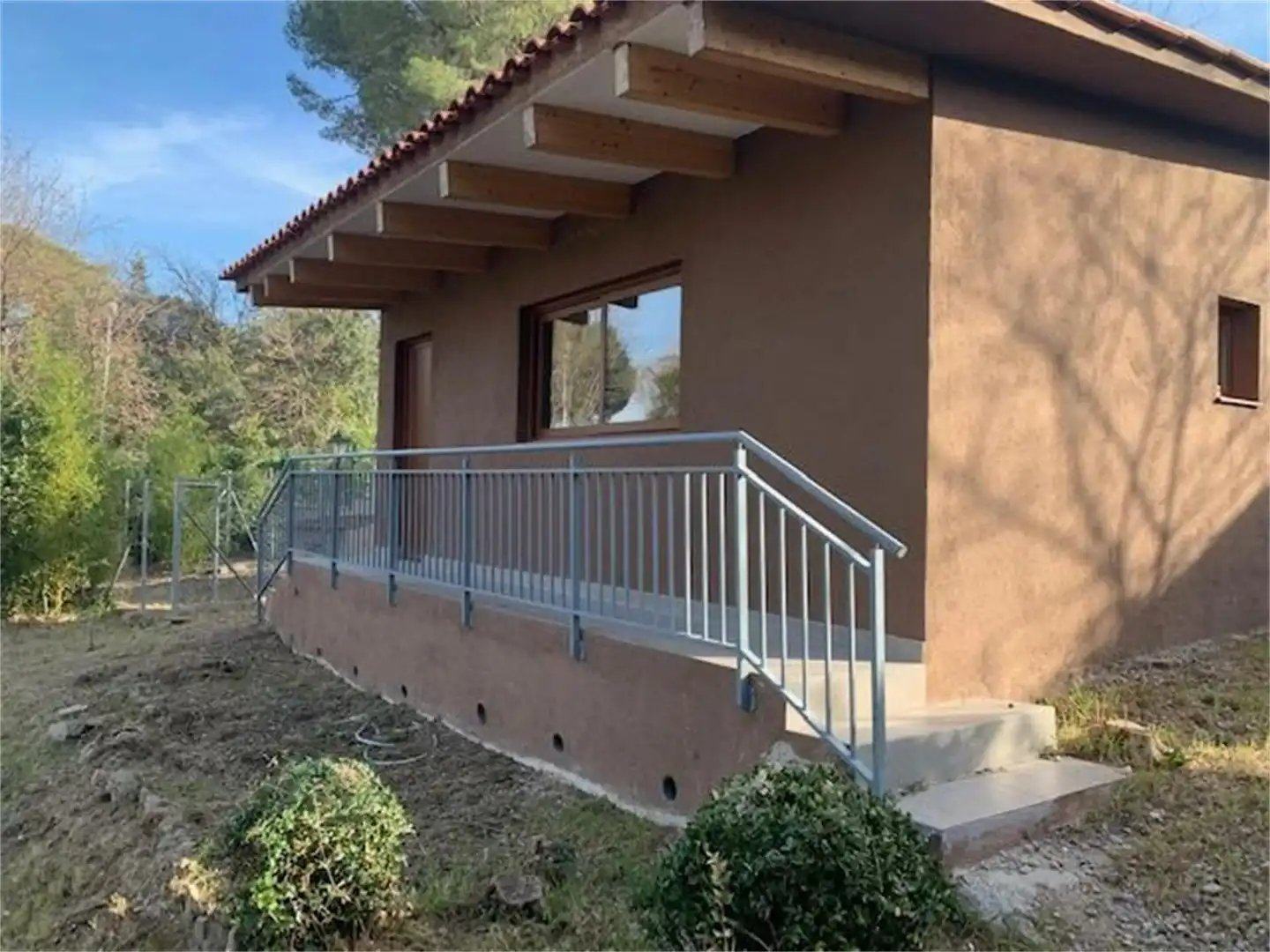 Exterior view of Houses for sale in Cerdanyola del Vallès  with Air Conditioner, Heating and Private garden
