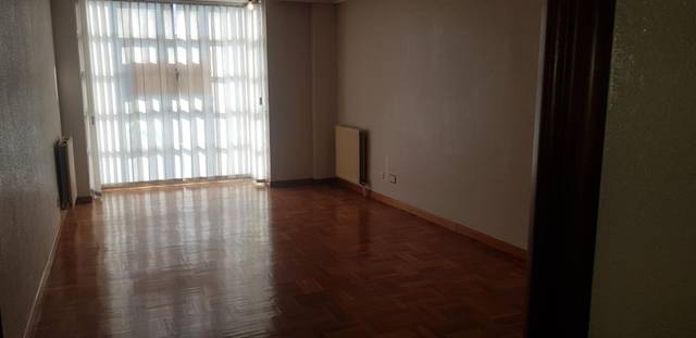 Piso en Venta en Calle Santa Clara, 43 en Santa Teresa  - San Pedro Cardeña