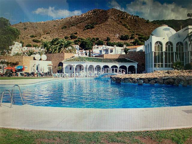 Local comercial en Alquiler en Calle Vía Real, 10A en Capistrano