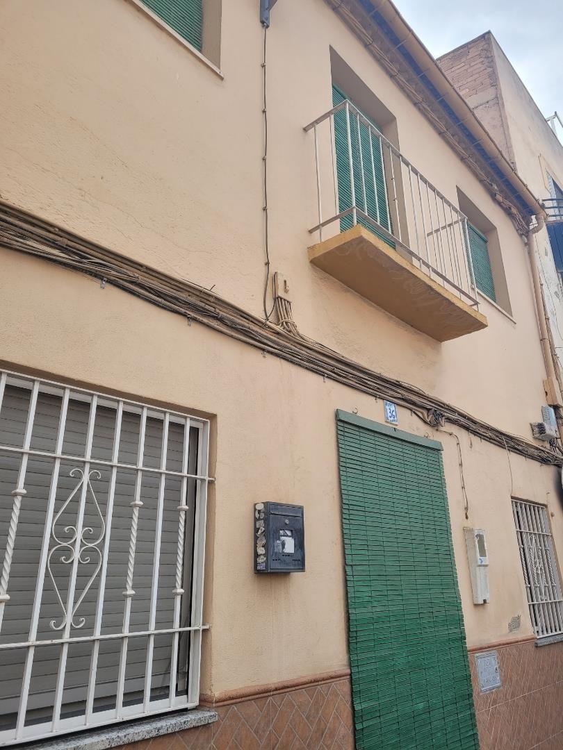 Vista exterior de Casa o xalet en venda en Armilla amb Aire condicionat, Jardí privat i Terrassa
