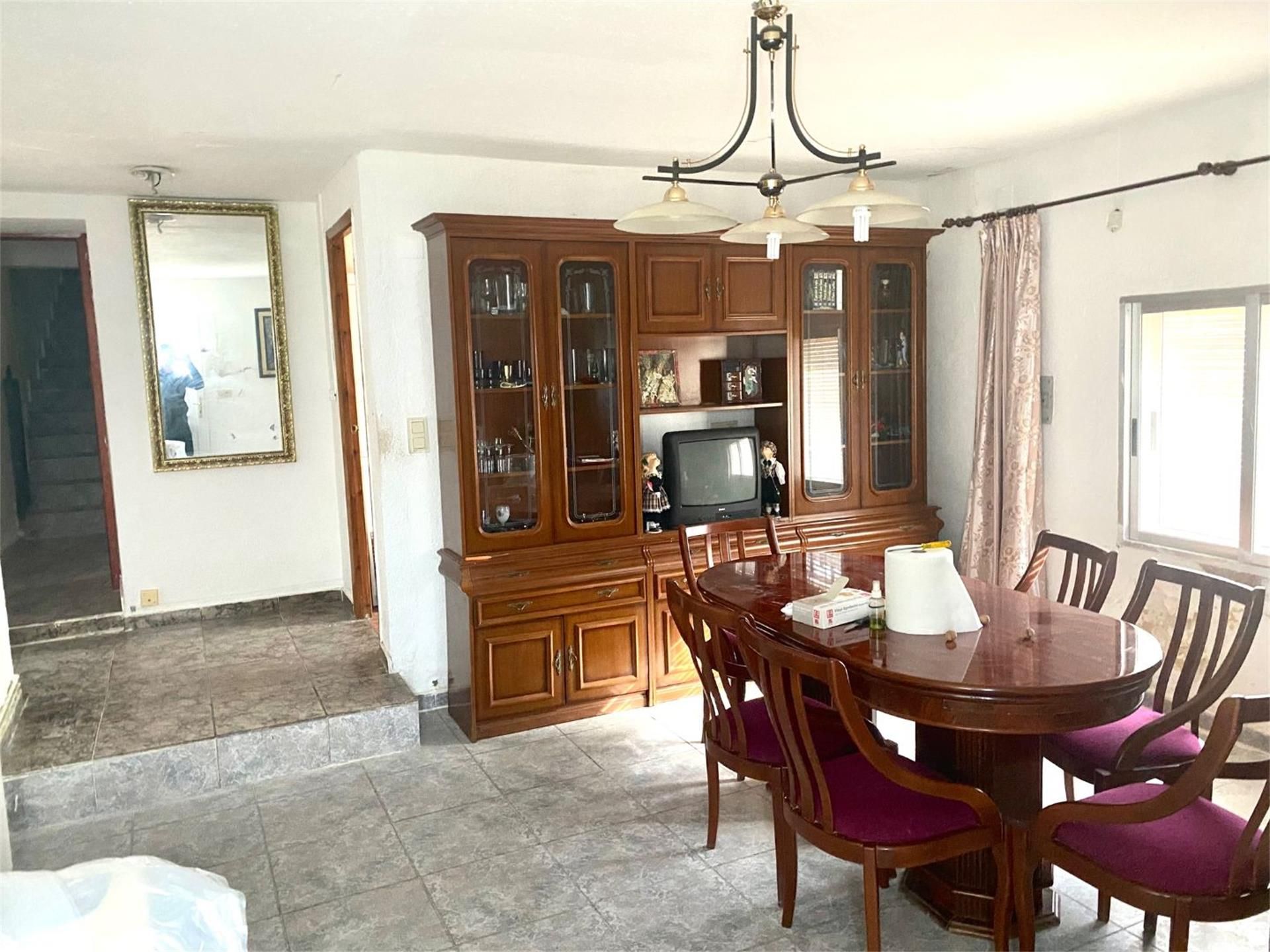 Menjador de Finca rústica en venda en Requena amb Terrassa i Balcó