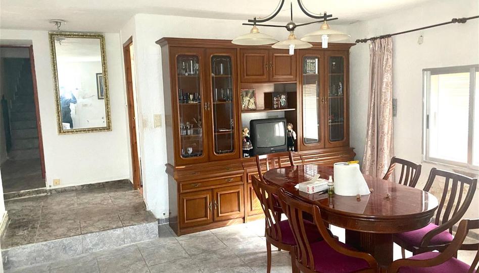 Country house for sale in Calle Mayor Ruices, 19, Requena, Valencia - image 1 Photo 1 of Country house for sale in Calle Mayor Ruices, 19, Requena, Valencia