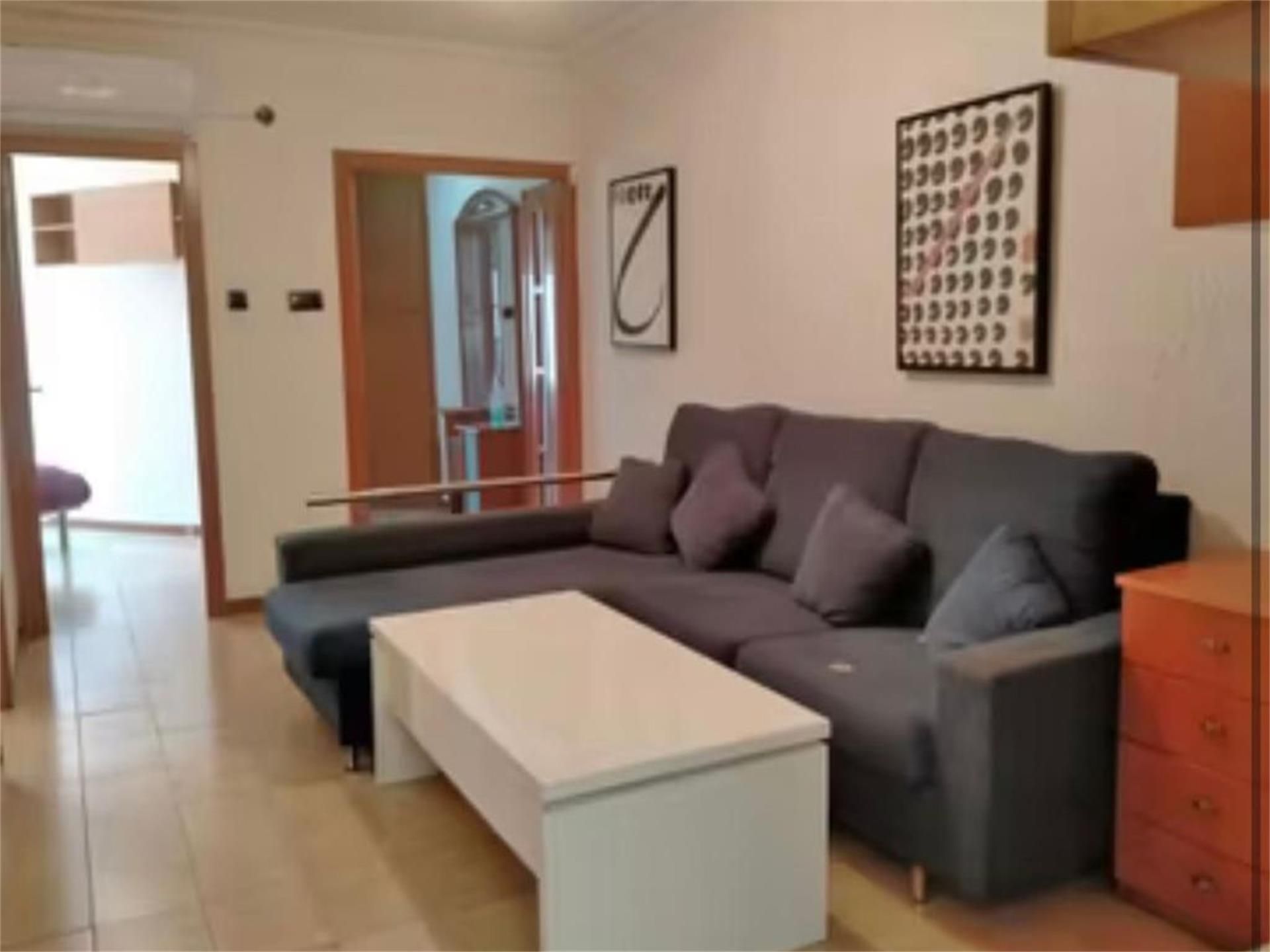 Mueble entrada lacada blanca con puerta y cajón - Silarte Muebles