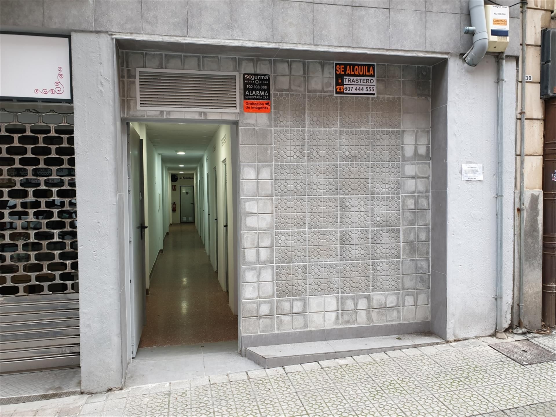 Box room to rent in Bilbao 