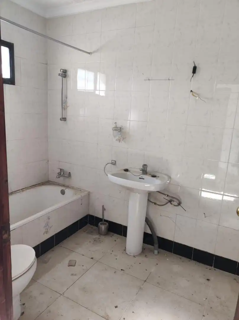Detached homes for sale in Calle Agustina de Aragon, 2, Minas de Riotinto Bathroom of Detached homes for sale in Minas de Riotinto